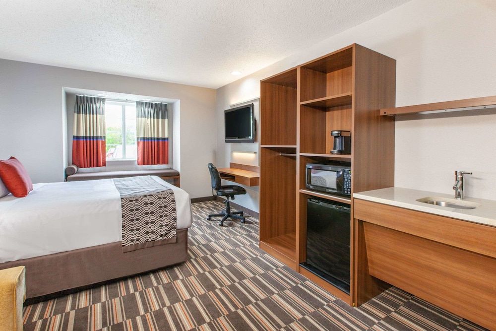 Microtel Inn & Suites by Wyndham Pittsburgh Airport 2 estrelas em Pittsburgh