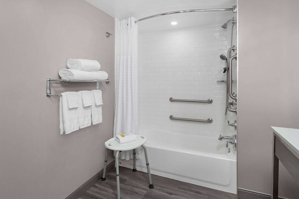 Days Inn by Wyndham Baltimore Northwest 2 estrelas em Baltimore