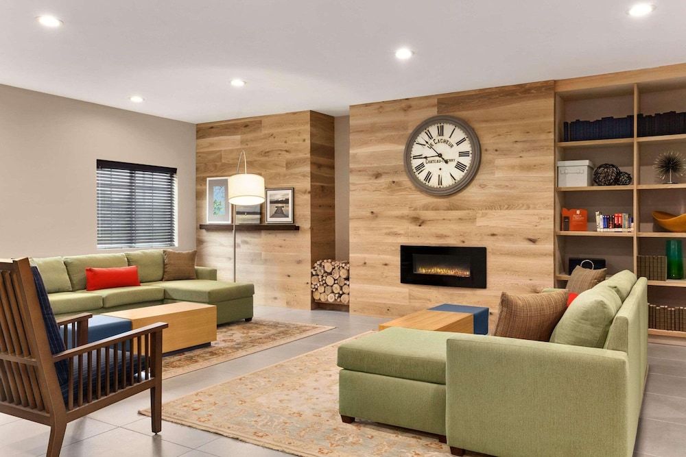 Country Inn & Suites by Radisson, Shreveport-Airport, LA 2