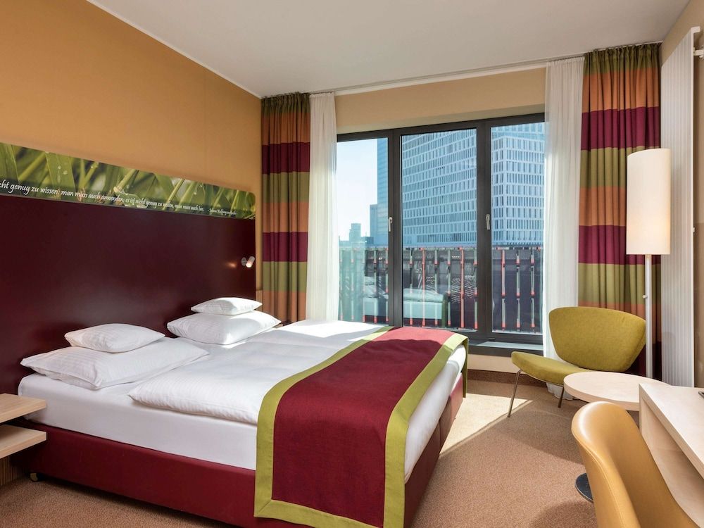 Movenpick Hotel Frankfurt City 1