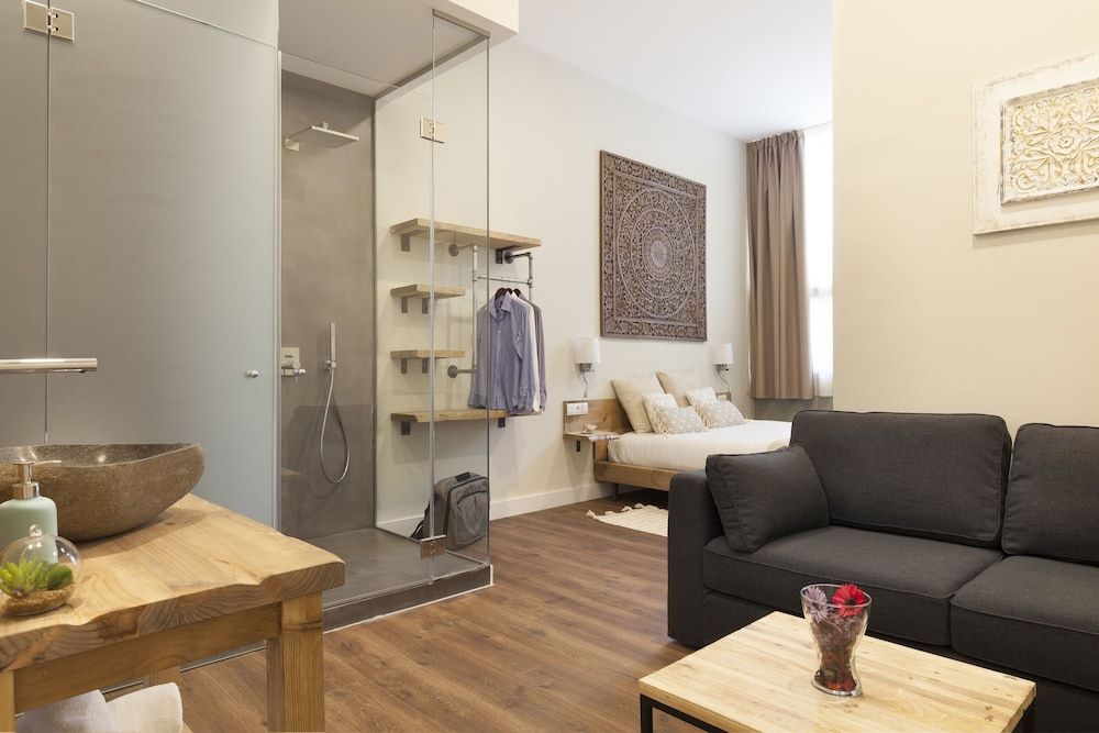 Hotel Radha 3 estrellas en Hospitalet de Llobregat