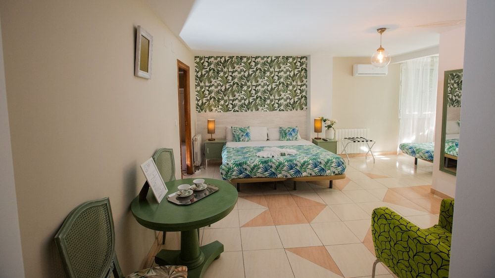 Escala SUITES 1