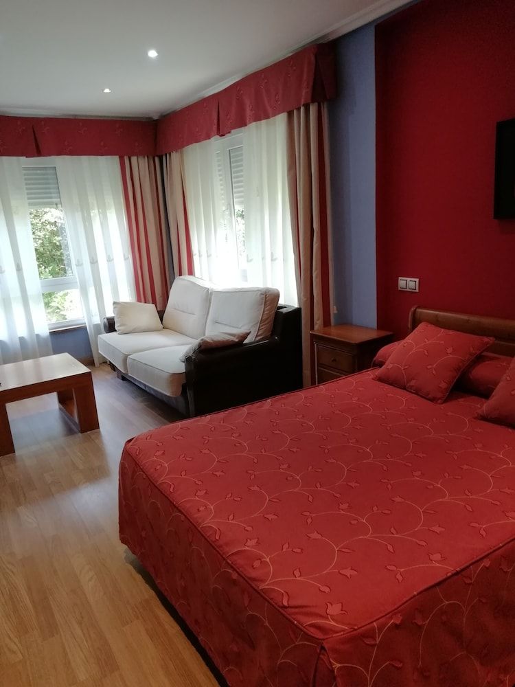 Hotel Azpiazu 2 estrelas em Cudillero