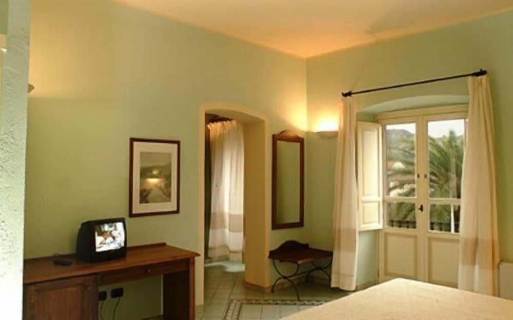 Corte Fiorita Albergo Diffuso 3