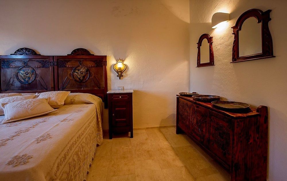 Antica Dimora La Corona 3