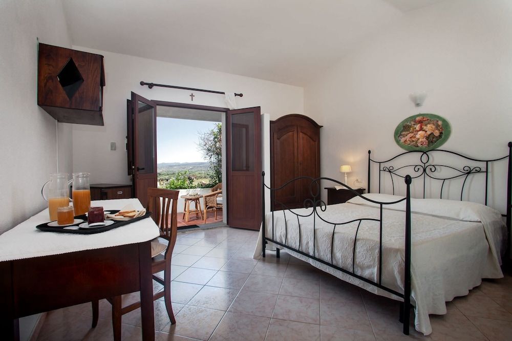 Agriturismo Nuraghe Tuttusoni 3