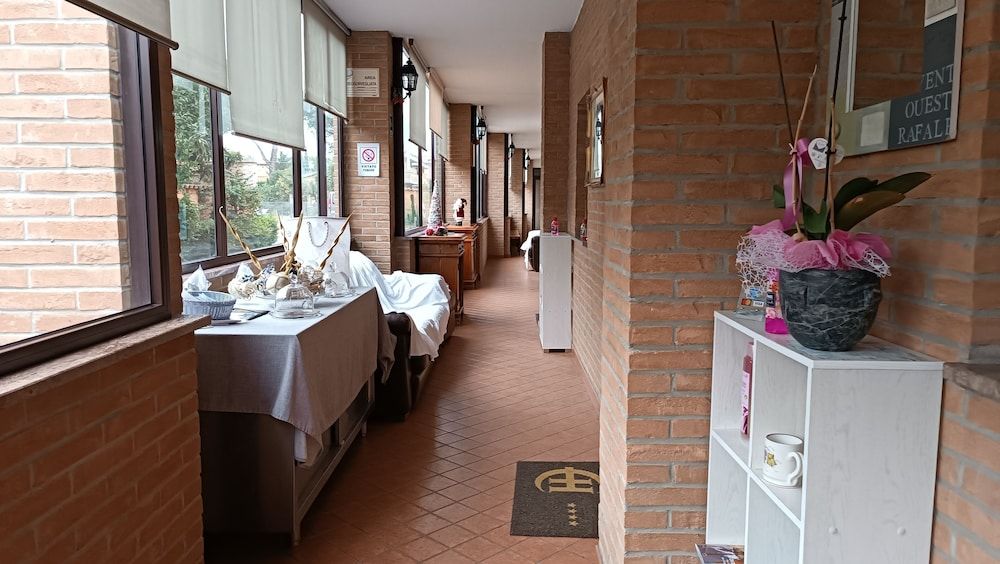 Euro House Inn Airport Hotel & Residence 2