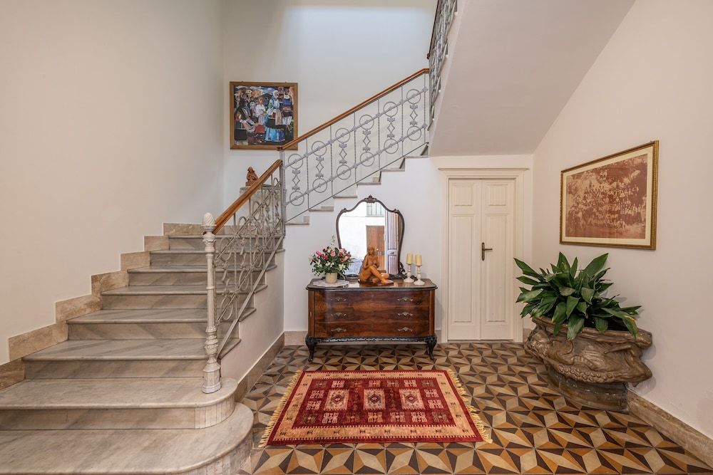 Palazzo Santa Caterina 2