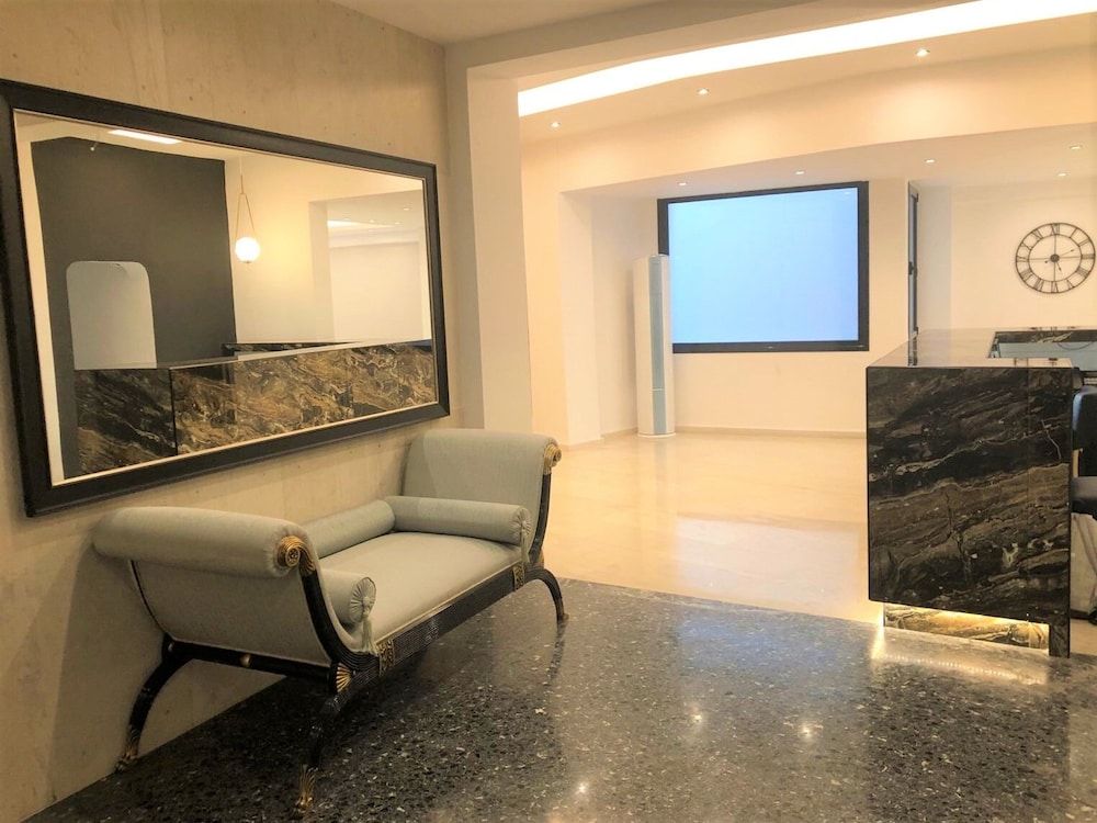 Evita Asty 4 estrelas em Atenas