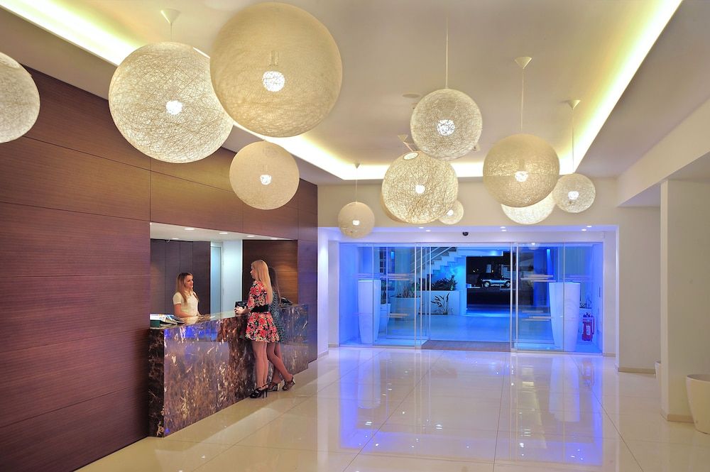 Nelia Beach Hotel & Spa 2