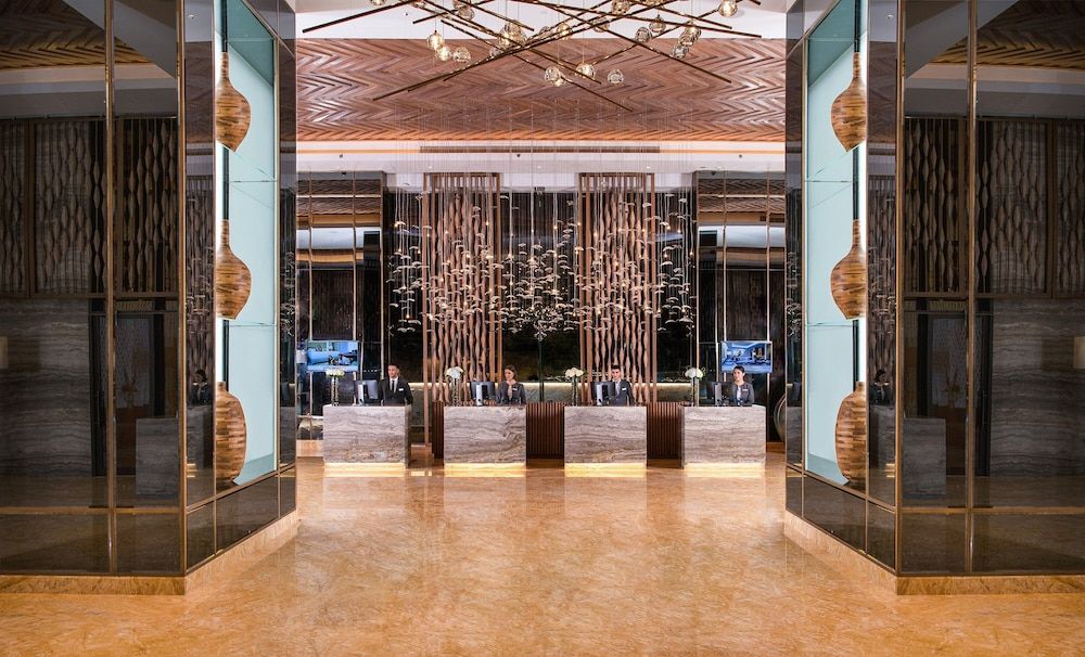 Al Jaddaf Rotana Suite Hotel 3