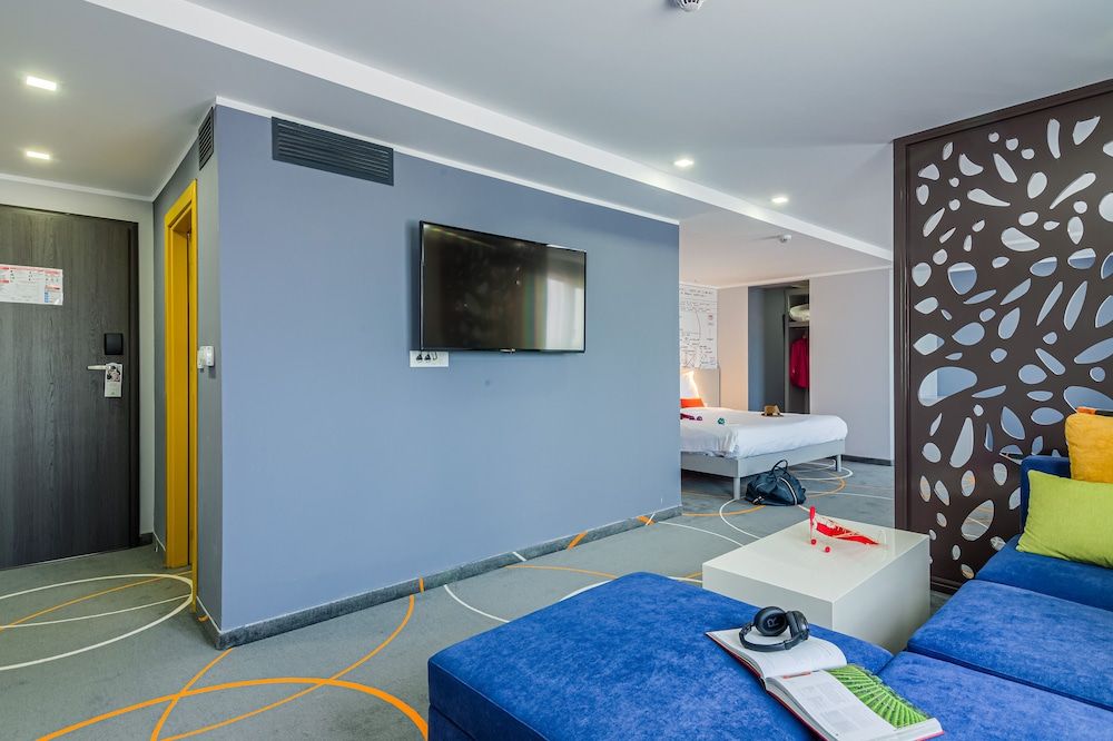 ibis Styles Bucharest Airport 3
