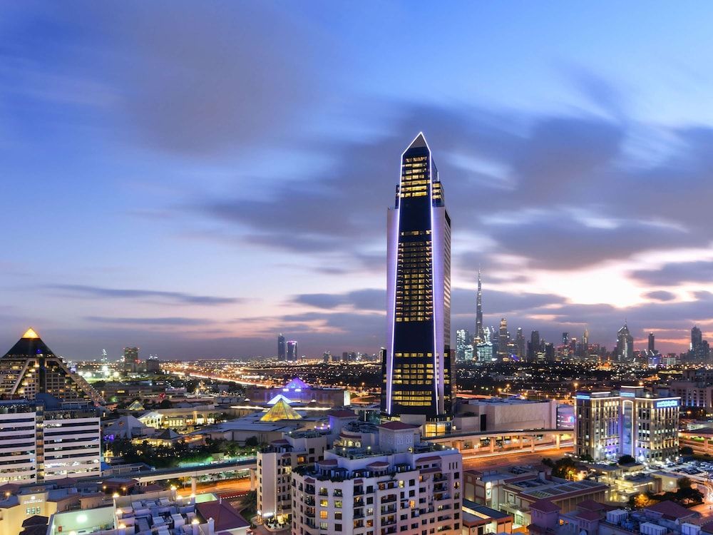 Sofitel Dubai The Obelisk Residence 1