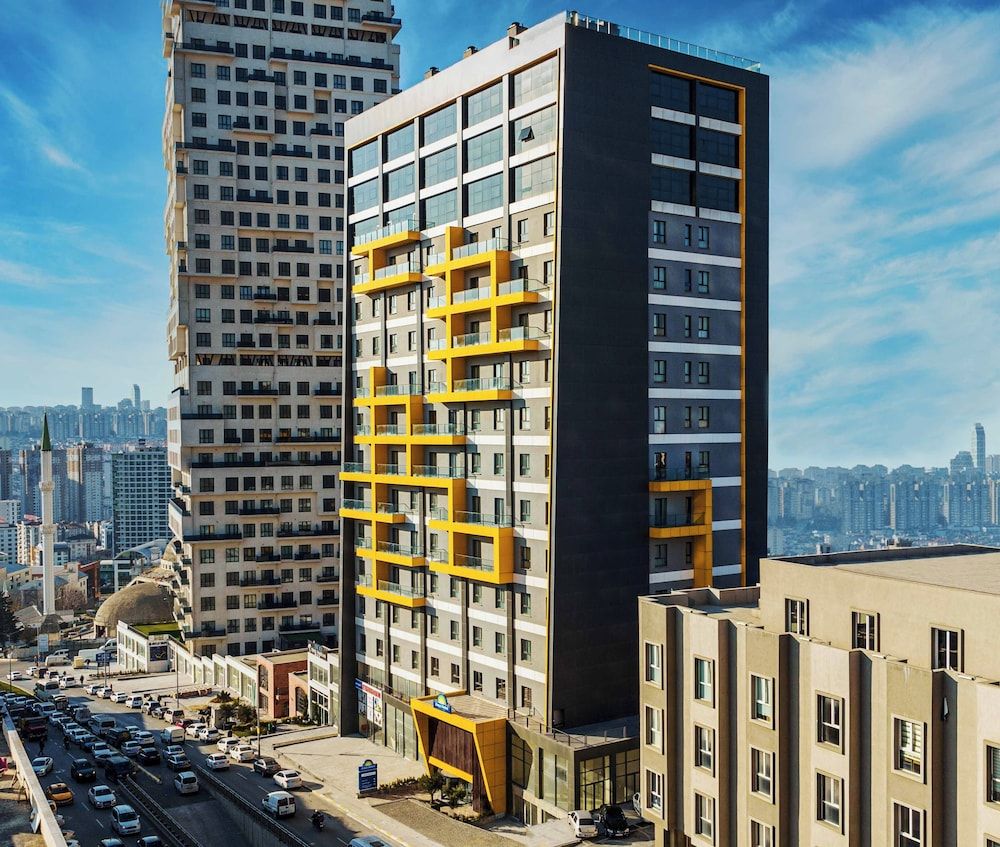 Days Inn & Suites by Wyndham Istanbul Esenyurt 5 estrellas en Estambul