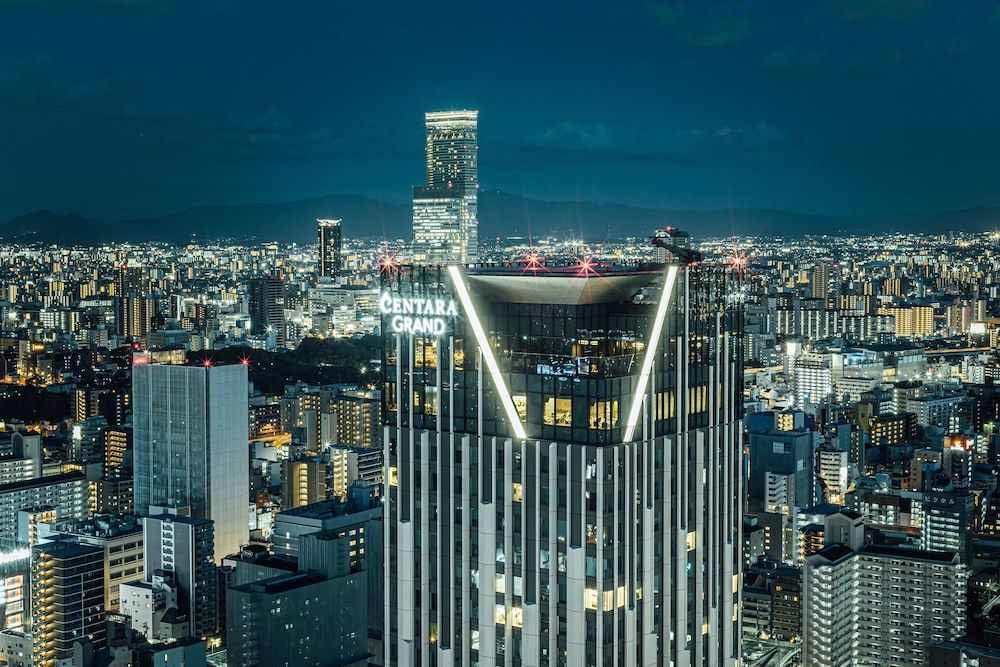 Centara Grand Hotel Osaka 5 estrellas en Osaka