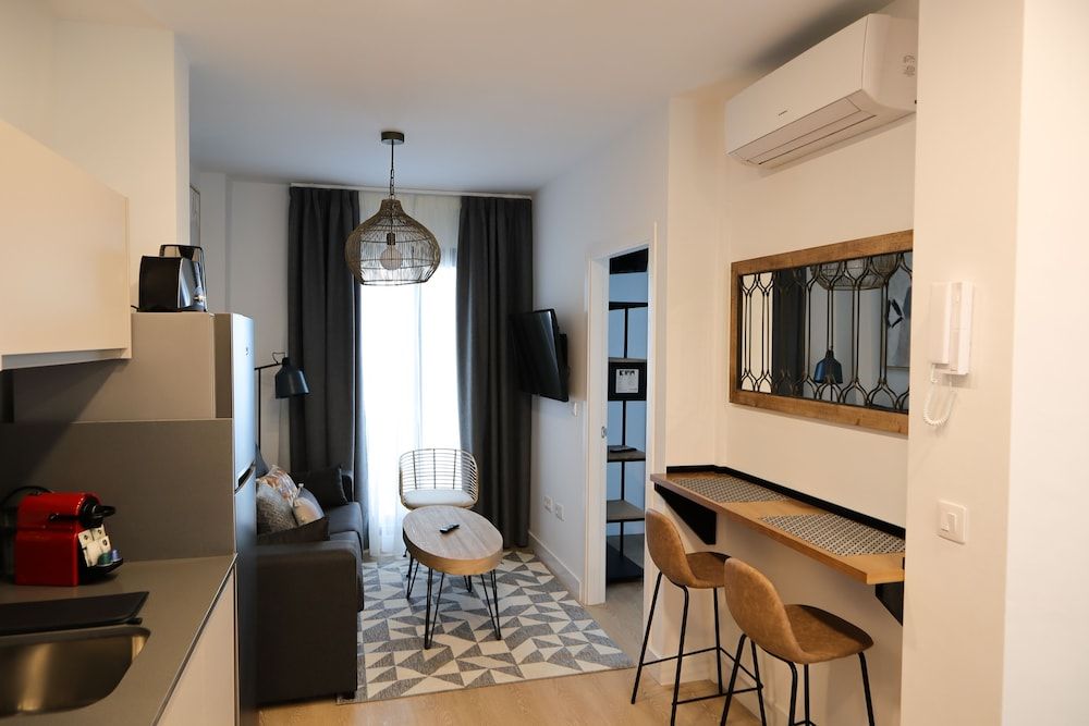 Calma Suites 1