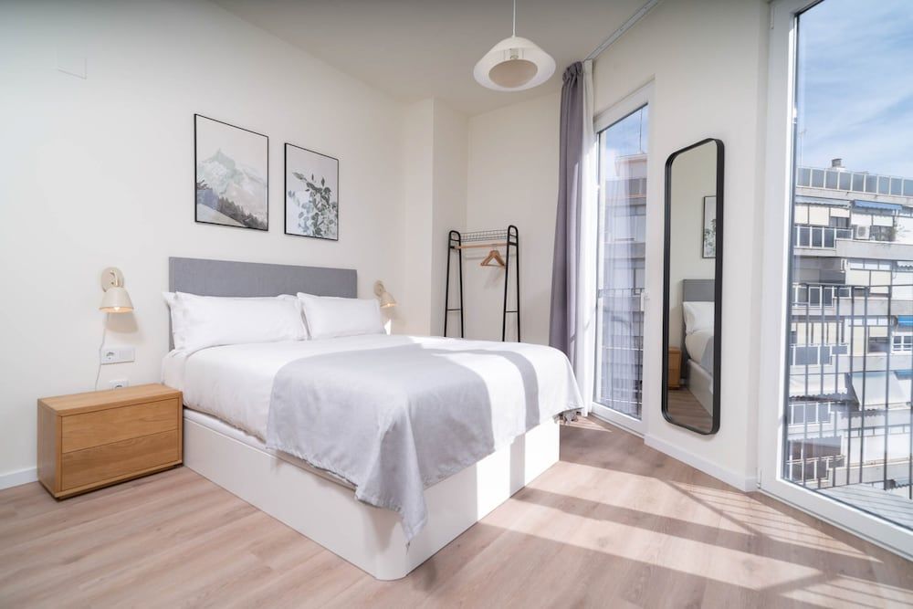 limehome Valencia Carrer de Sant Jacint 2
