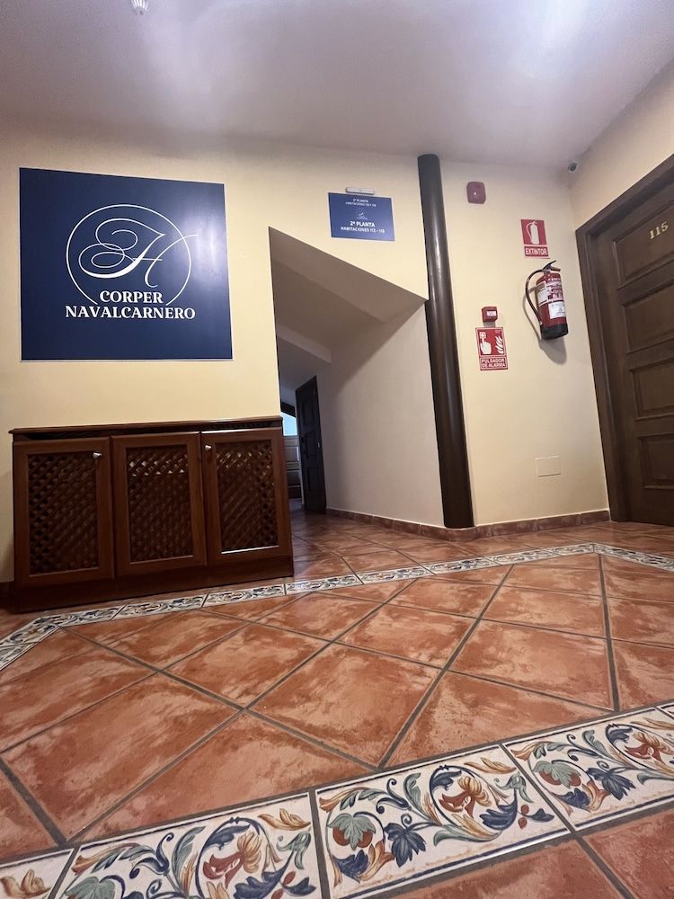 HOSTAL CORPER NAVALCARNERO 2