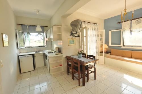 Elena Apartments Corfu 2