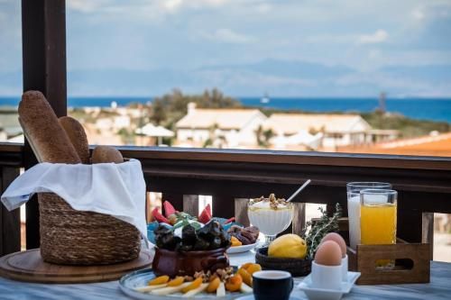 Akron Seascape Resort 3