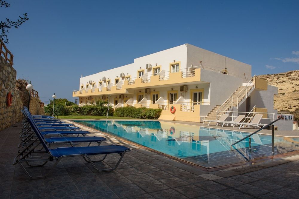 Zafiria 2 estrelas em Matala