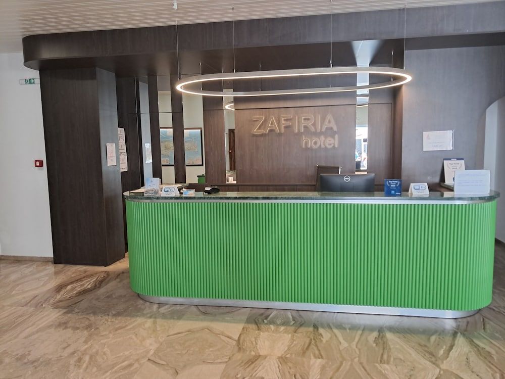 Zafiria 2