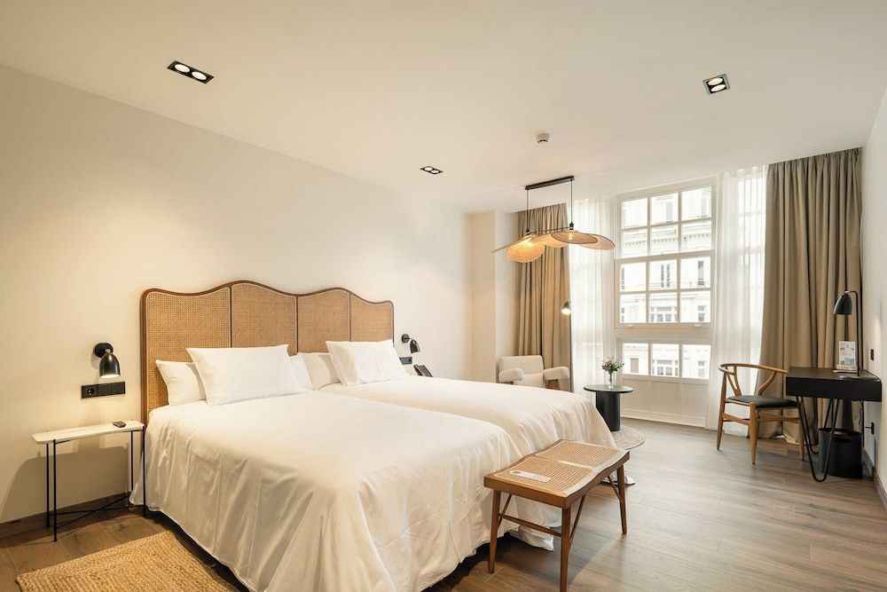 Hotel Sercotel EsteOeste 1