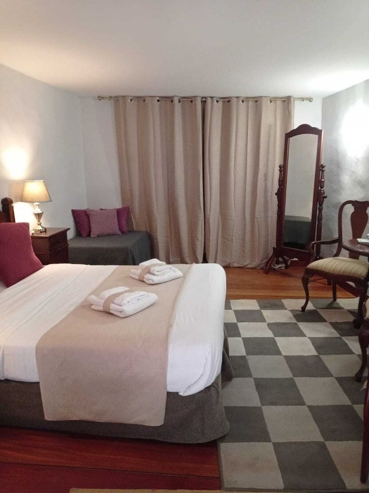 Hotel Rural La Raya 1866 3