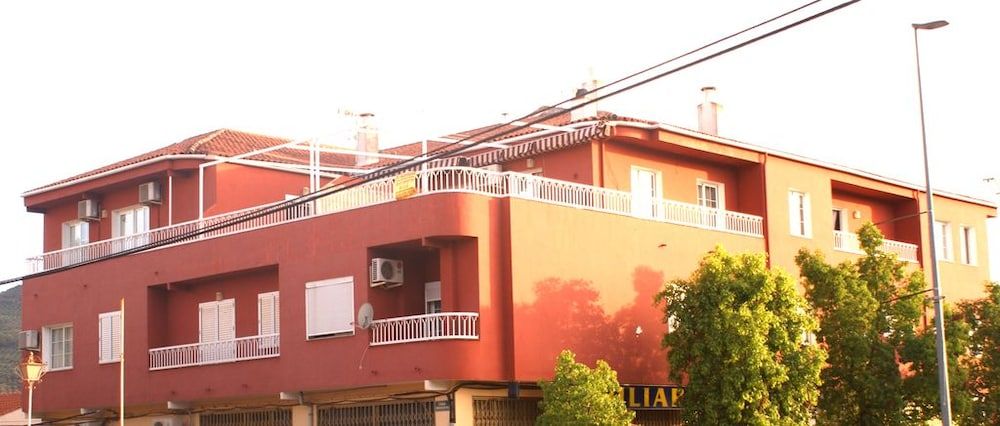 Apartamentos Azahar 1