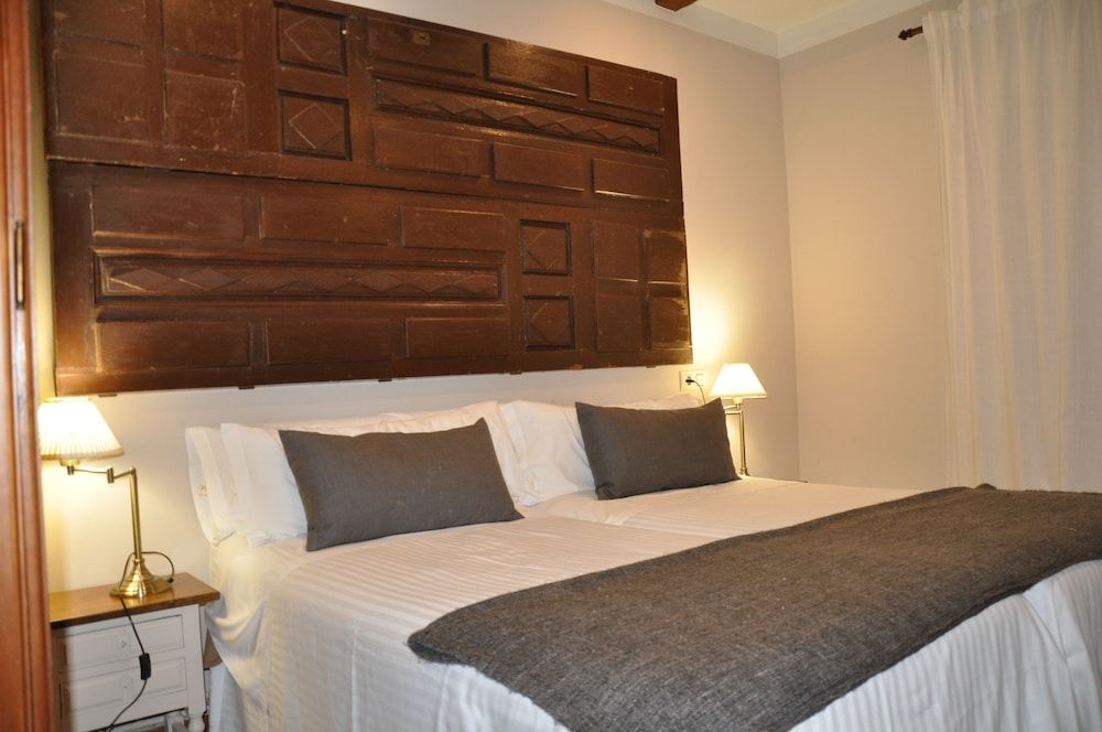 Hotel Orellana Perdiz 3