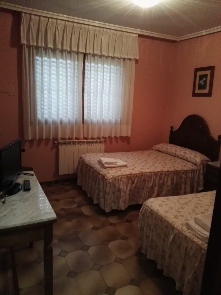 Hotel Restaurante Pertierra 3