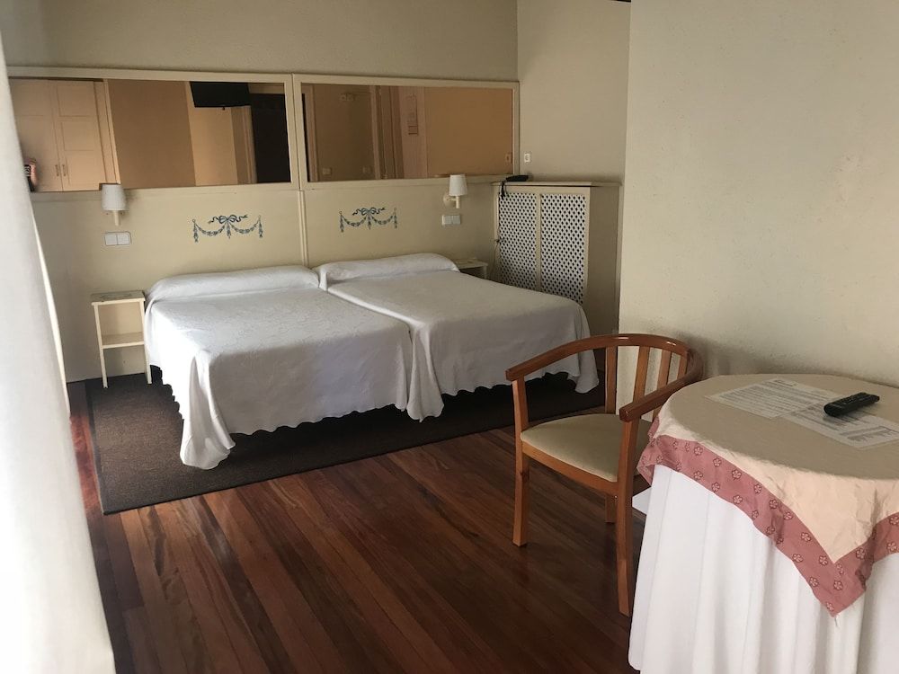 Hotel Ramona 1 estrelas em Laredo