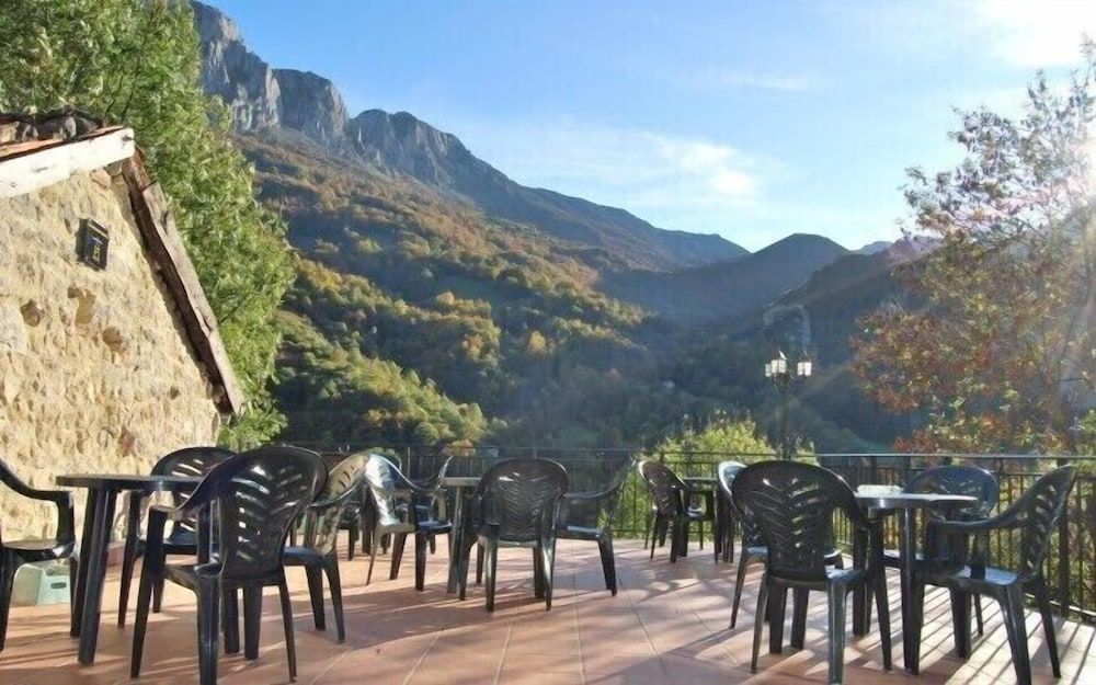 Hosteria Del Huerna 1