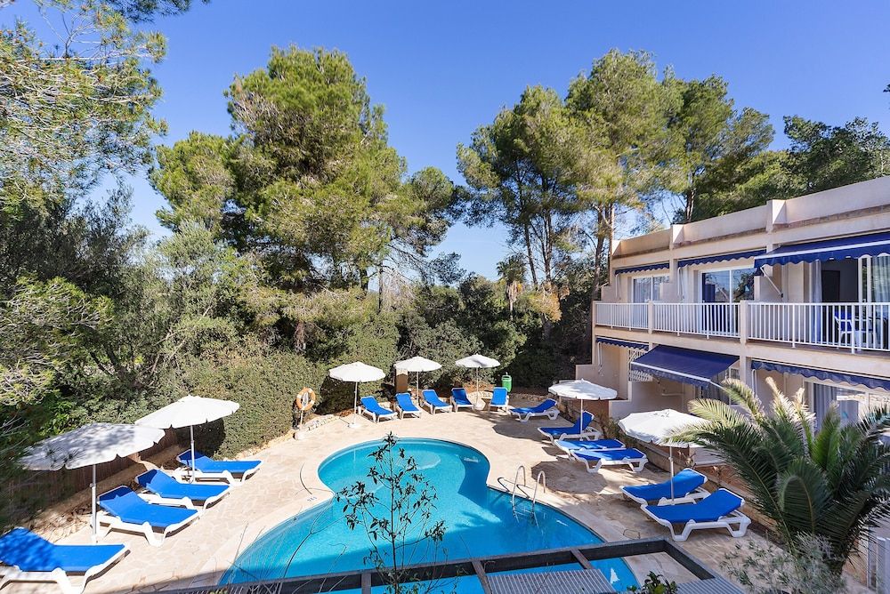 Apartamentos Cala Murada Minigolf 1