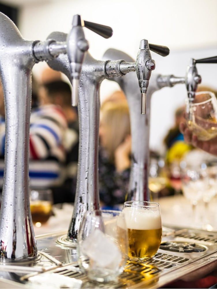 Nuevo Tropical 2 estrelas em Motril