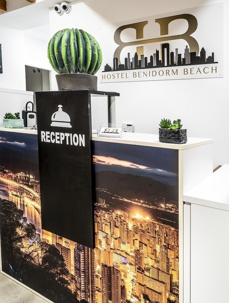 Hostel Benidorm Beach 3