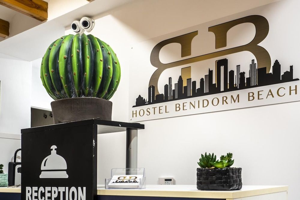 Hostel Benidorm Beach 2