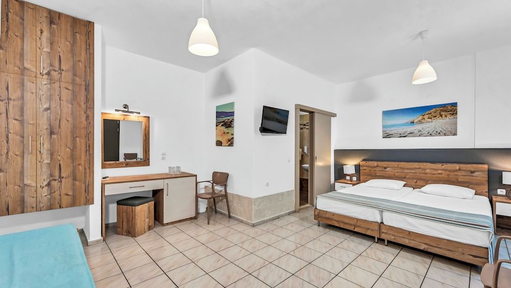 Almare Beach Hotel 2