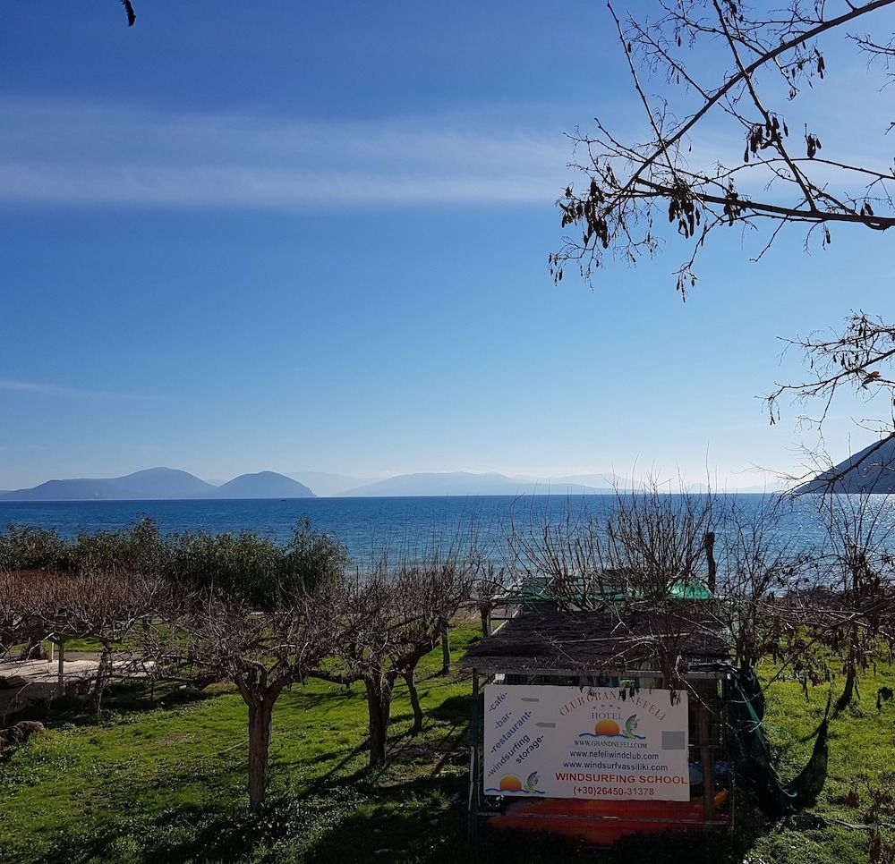 Nefeli Club -1 estrellas en Lefkada