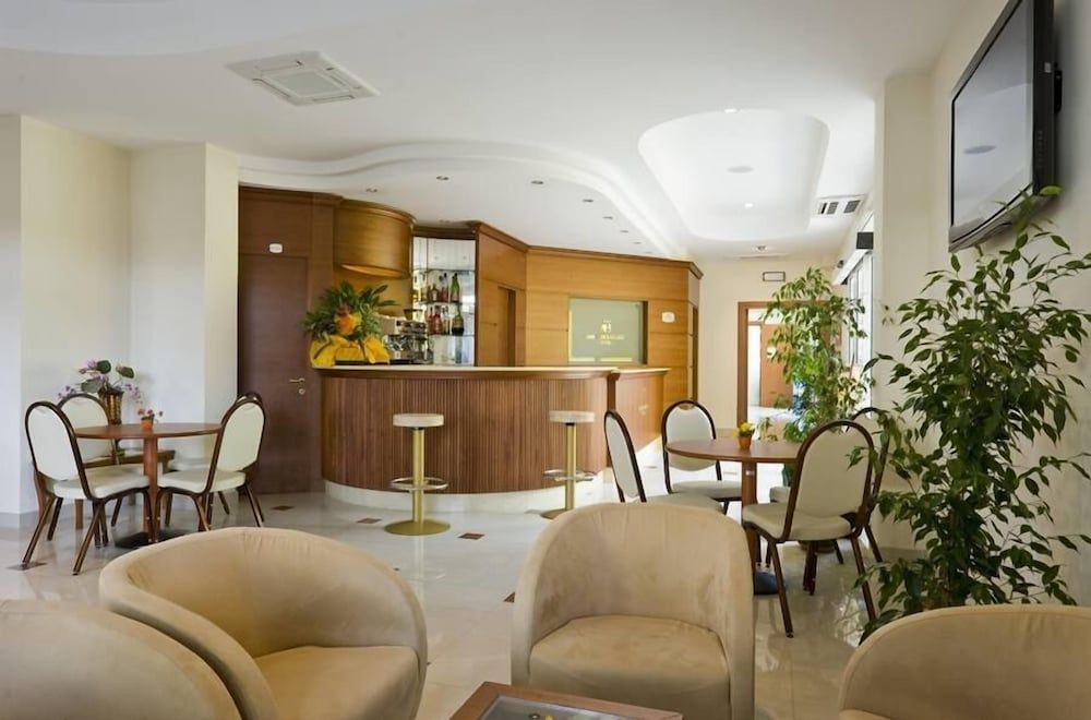 Hotel Ambasciatori 3