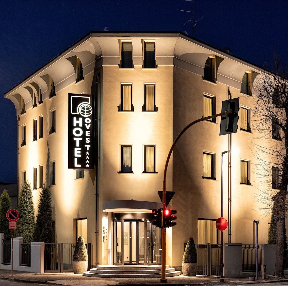 Hotel Ovest 4 étoiles à Plaisance