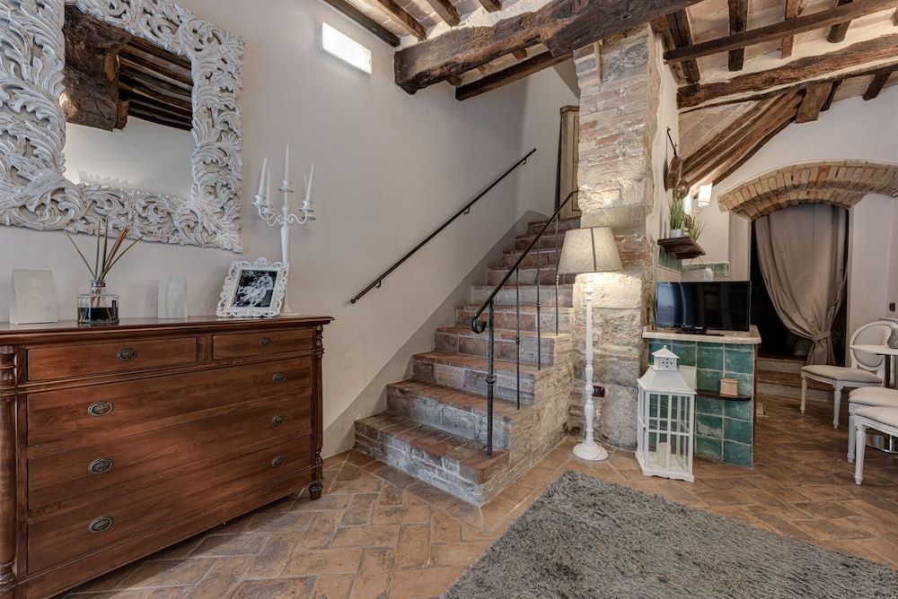 Borgo San Quirico d'Orcia B&B - Capitano Collection - Albergo diffuso -1 estrellas en Siena