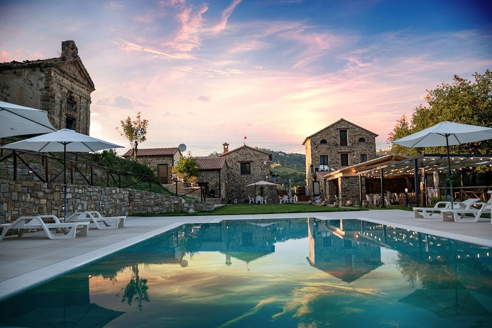 Le Querce Farmhouse 1