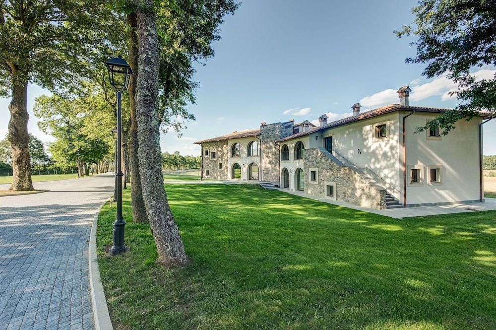 Borgo La Chiaracia Resort & SPA 1