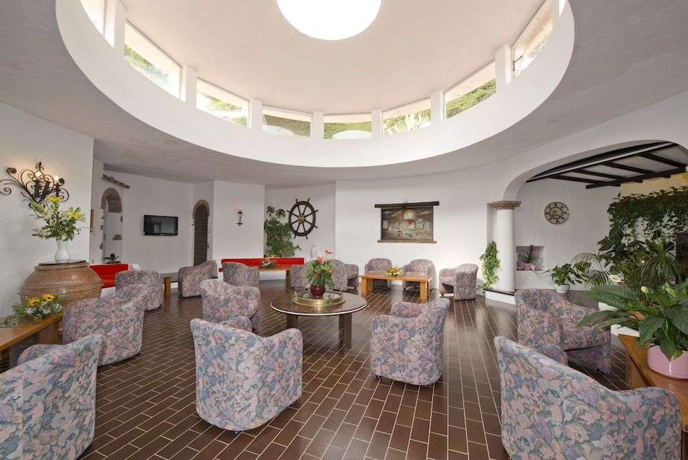 Hotel Cala di Mola 2