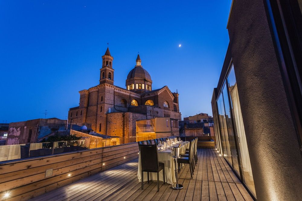 Alba Palace Hotel 4 estrelas em Favara