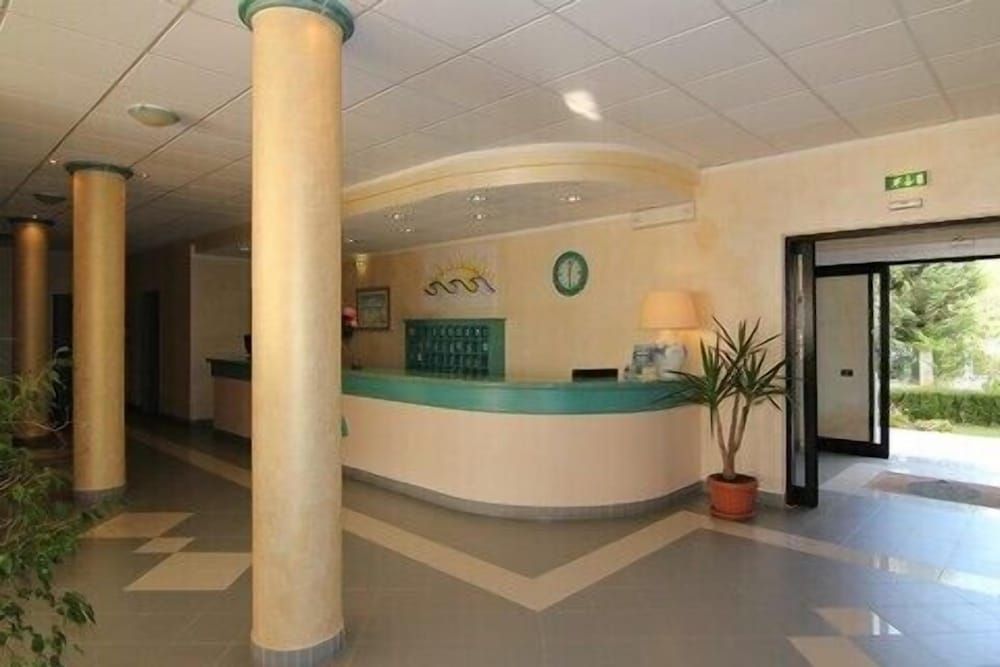 Hotel Cala dei Pini 2