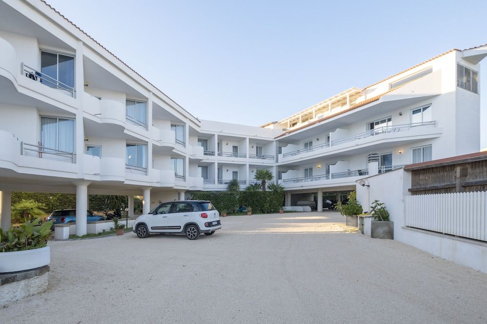 Residence Cavalluccio Marino 4 estrelas em Santa Marinella