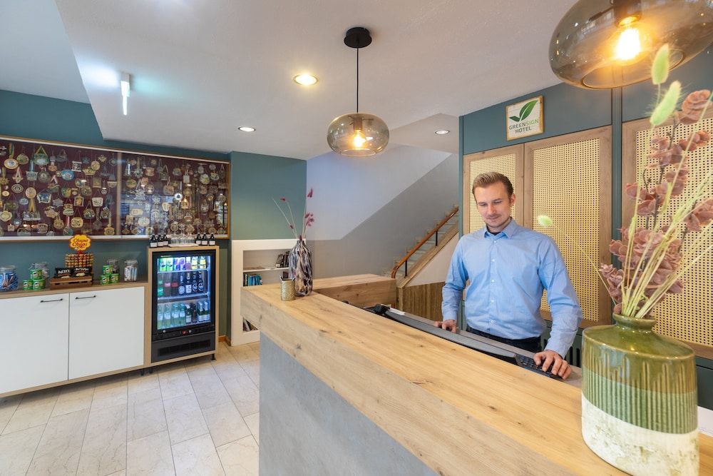 Hotel Engelbertz – Yggotel Pirol 2