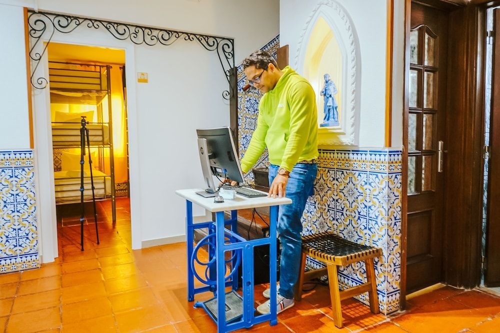 Help Yourself Hostels - Restelo 3